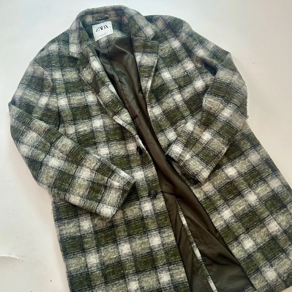 Zara Men's Olive Plaid Trench Coat - Picture 2 of 3